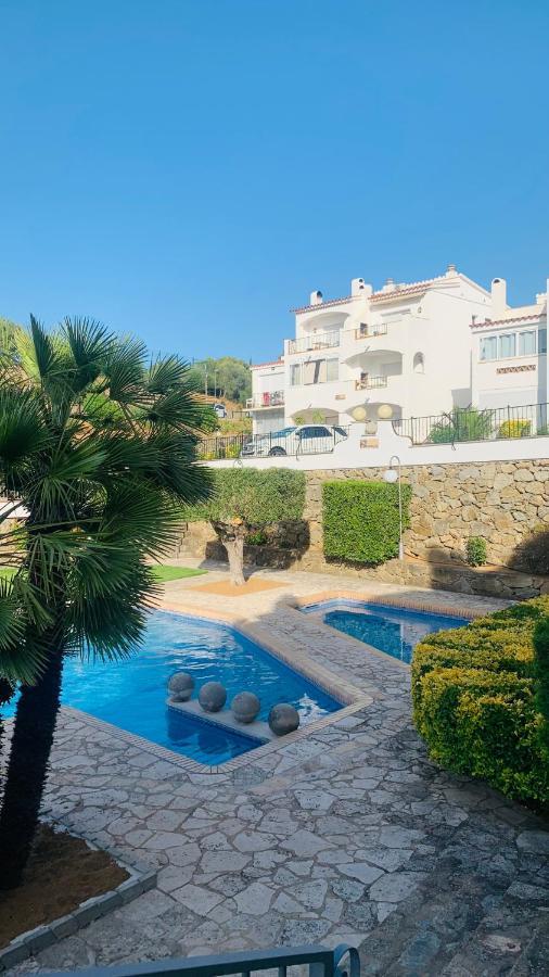 La Baie De Rose Apartman Roses Kültér fotó