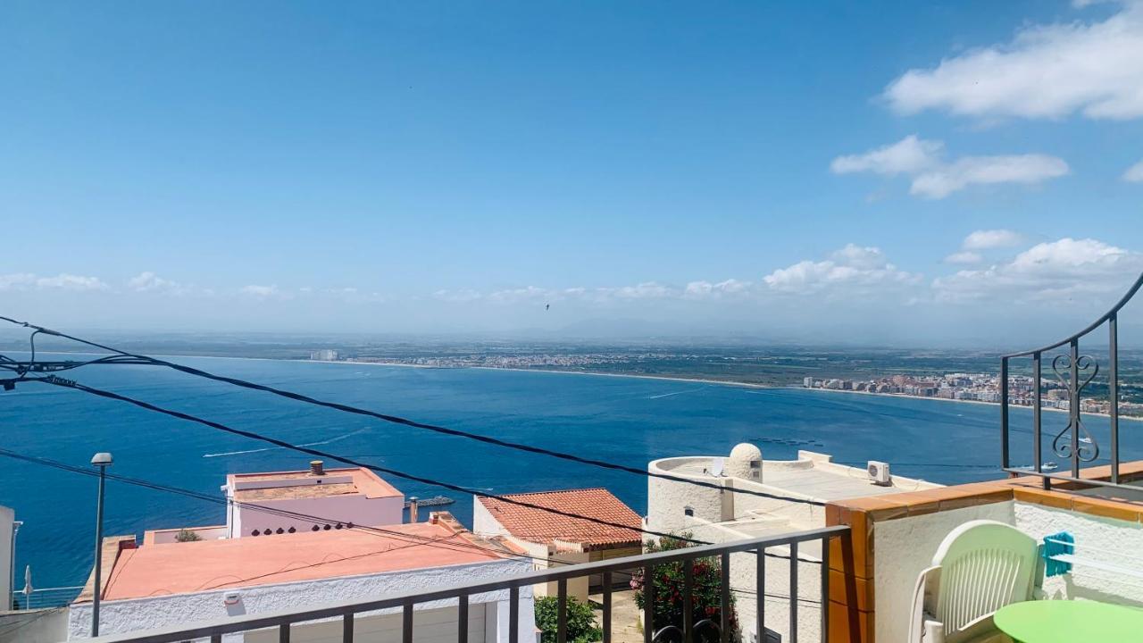 La Baie De Rose Apartman Roses Kültér fotó